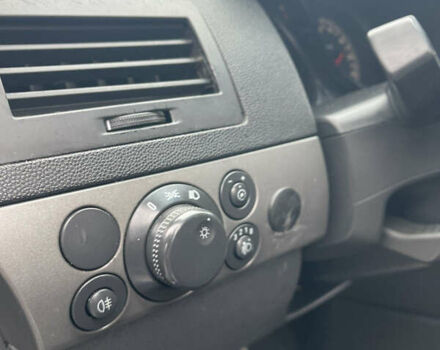 Серый Опель Астра, объемом двигателя 1.6 л и пробегом 140 тыс. км за 3450 $, фото 21 на Automoto.ua