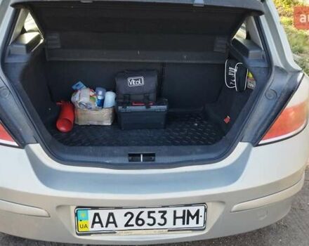 Опель Астра 2006 в Киеве на Automoto.ua Серый Опель Астра, объемом двигателя 1.6 л и пробегом 280 тыс. км за 4200 $, фото 44 на Automoto.ua