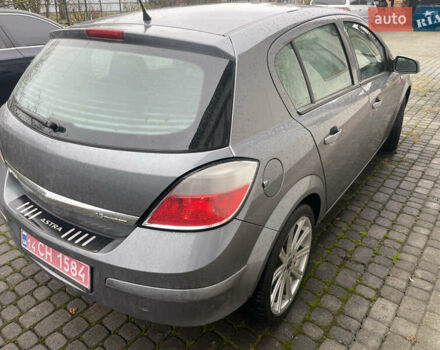 Серый Опель Астра, объемом двигателя 1.6 л и пробегом 217 тыс. км за 4400 $, фото 3 на Automoto.ua