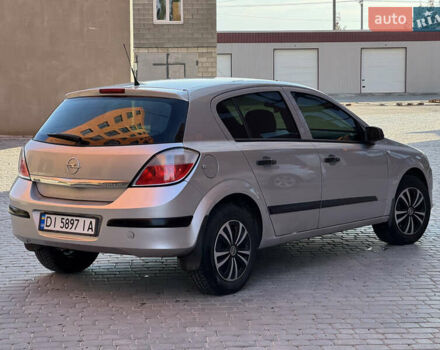 Серый Опель Астра, объемом двигателя 1.6 л и пробегом 140 тыс. км за 3799 $, фото 3 на Automoto.ua
