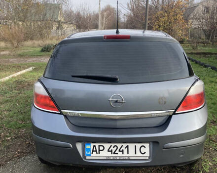 Серый Опель Астра, объемом двигателя 1.6 л и пробегом 221 тыс. км за 5000 $, фото 2 на Automoto.ua