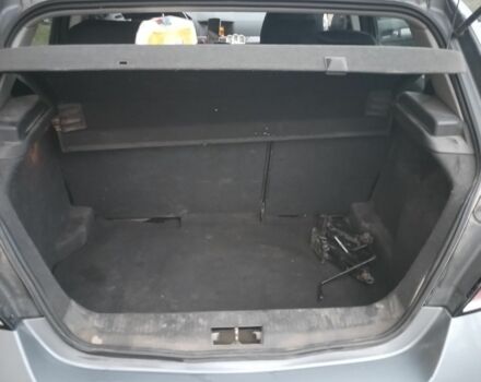 Серый Опель Астра, объемом двигателя 1.2 л и пробегом 325 тыс. км за 3750 $, фото 9 на Automoto.ua