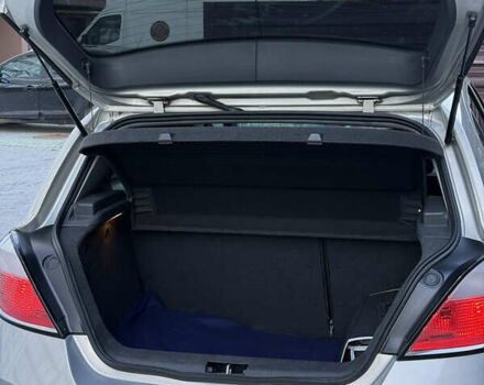 Серый Опель Астра, объемом двигателя 1.6 л и пробегом 287 тыс. км за 4700 $, фото 27 на Automoto.ua