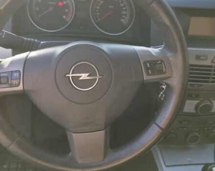 Опель Астра 2006 в Киеве на Automoto.ua Серый Опель Астра, объемом двигателя 1.6 л и пробегом 280 тыс. км за 4200 $, фото 35 на Automoto.ua