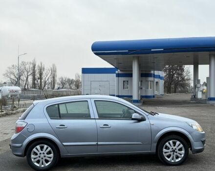 Сірий Опель Астра, об'ємом двигуна 1.7 л та пробігом 300 тис. км за 2850 $, фото 3 на Automoto.ua