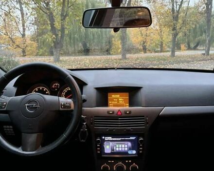 Серый Опель Астра, объемом двигателя 1.6 л и пробегом 248 тыс. км за 4400 $, фото 10 на Automoto.ua