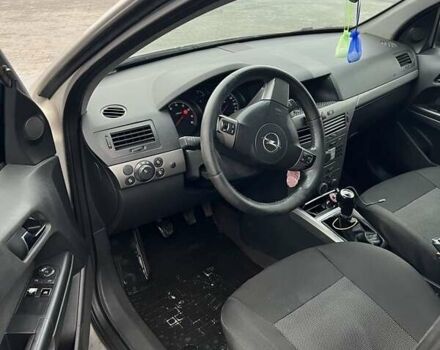 Сірий Опель Астра, об'ємом двигуна 1.4 л та пробігом 371 тис. км за 3088 $, фото 3 на Automoto.ua