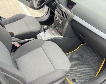 Сірий Опель Астра, об'ємом двигуна 1.36 л та пробігом 221 тис. км за 4600 $, фото 9 на Automoto.ua