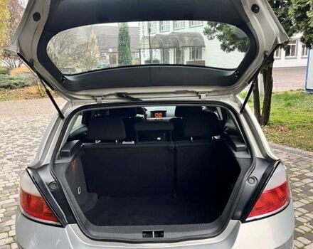 Серый Опель Астра, объемом двигателя 1.6 л и пробегом 160 тыс. км за 4999 $, фото 34 на Automoto.ua