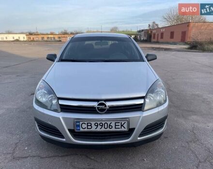 Серый Опель Астра, объемом двигателя 1.4 л и пробегом 220 тыс. км за 3450 $, фото 2 на Automoto.ua
