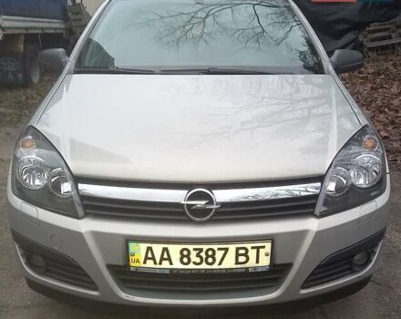 Серый Опель Астра, объемом двигателя 1.6 л и пробегом 330 тыс. км за 4800 $, фото 12 на Automoto.ua