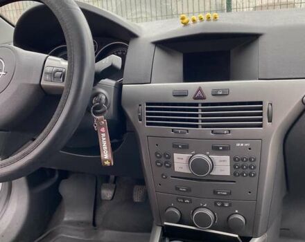 Сірий Опель Астра, об'ємом двигуна 1.7 л та пробігом 222 тис. км за 3600 $, фото 29 на Automoto.ua