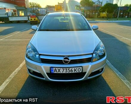 Серый Опель Астра, объемом двигателя 1.6 л и пробегом 117 тыс. км за 5000 $, фото 3 на Automoto.ua