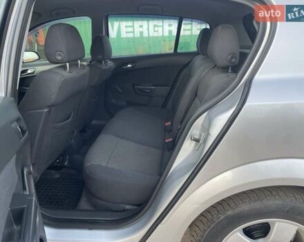 Серый Опель Астра, объемом двигателя 1.4 л и пробегом 220 тыс. км за 3450 $, фото 12 на Automoto.ua