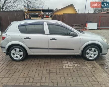 Сірий Опель Астра, об'ємом двигуна 1.4 л та пробігом 285 тис. км за 3800 $, фото 2 на Automoto.ua