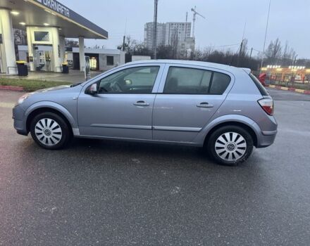 Серый Опель Астра, объемом двигателя 1.7 л и пробегом 327 тыс. км за 2450 $, фото 5 на Automoto.ua