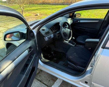 Сірий Опель Астра, об'ємом двигуна 1.6 л та пробігом 240 тис. км за 4200 $, фото 7 на Automoto.ua