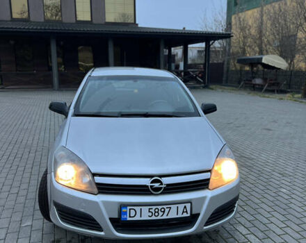 Серый Опель Астра, объемом двигателя 1.6 л и пробегом 140 тыс. км за 3450 $, фото 11 на Automoto.ua