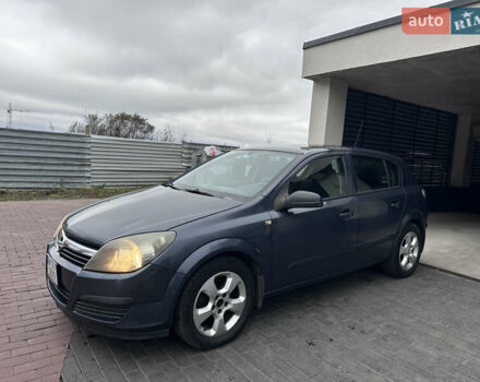 Серый Опель Астра, объемом двигателя 1.2 л и пробегом 274 тыс. км за 3399 $, фото 4 на Automoto.ua