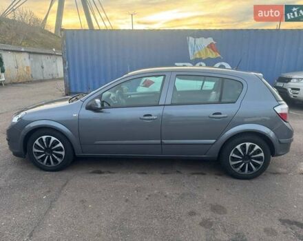 Серый Опель Астра, объемом двигателя 1.6 л и пробегом 233 тыс. км за 4800 $, фото 7 на Automoto.ua