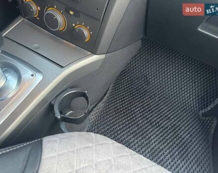 Серый Опель Астра, объемом двигателя 1.6 л и пробегом 233 тыс. км за 4800 $, фото 16 на Automoto.ua