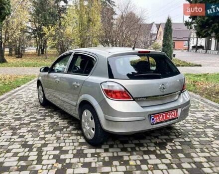 Серый Опель Астра, объемом двигателя 1.6 л и пробегом 160 тыс. км за 4999 $, фото 27 на Automoto.ua