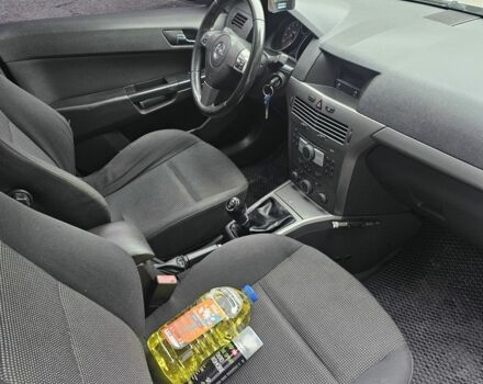 Сірий Опель Астра, об'ємом двигуна 1.4 л та пробігом 181 тис. км за 3600 $, фото 5 на Automoto.ua