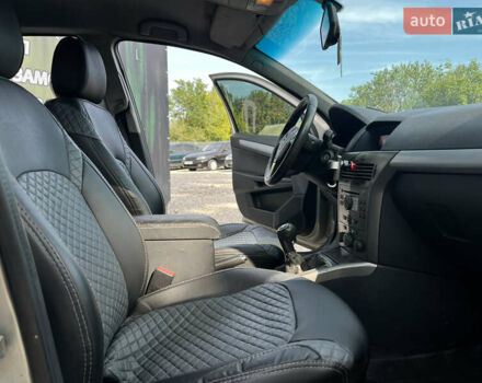 Серый Опель Астра, объемом двигателя 1.6 л и пробегом 176 тыс. км за 4300 $, фото 18 на Automoto.ua