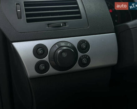 Серый Опель Астра, объемом двигателя 1.6 л и пробегом 176 тыс. км за 4300 $, фото 21 на Automoto.ua