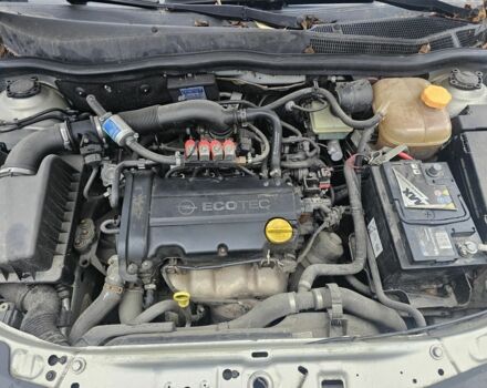 Сірий Опель Астра, об'ємом двигуна 1.4 л та пробігом 181 тис. км за 3600 $, фото 6 на Automoto.ua