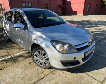 Сірий Опель Астра, об'ємом двигуна 1.6 л та пробігом 240 тис. км за 4200 $, фото 1 на Automoto.ua