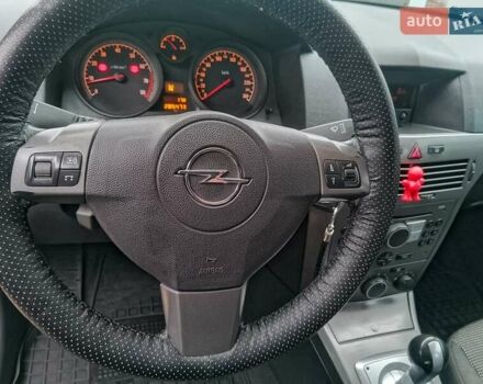 Сірий Опель Астра, об'ємом двигуна 1.4 л та пробігом 285 тис. км за 3800 $, фото 7 на Automoto.ua