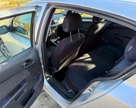 Сірий Опель Астра, об'ємом двигуна 1.6 л та пробігом 240 тис. км за 4200 $, фото 6 на Automoto.ua