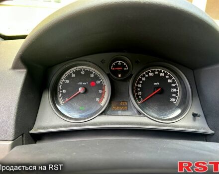 Сірий Опель Астра, об'ємом двигуна 1.4 л та пробігом 253 тис. км за 4200 $, фото 9 на Automoto.ua