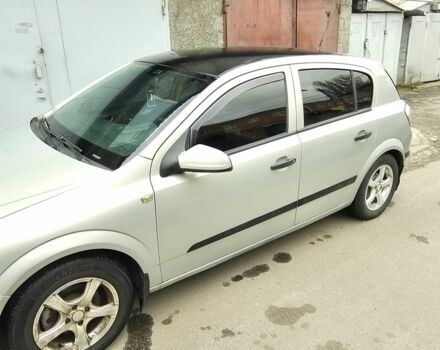 Сірий Опель Астра, об'ємом двигуна 1.4 л та пробігом 181 тис. км за 3600 $, фото 2 на Automoto.ua