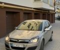 Серый Опель Астра, объемом двигателя 1.6 л и пробегом 289 тыс. км за 3950 $, фото 1 на Automoto.ua
