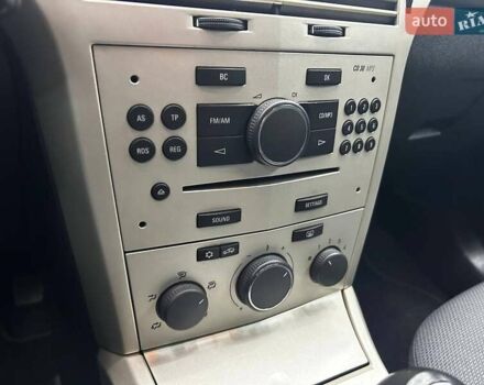 Сірий Опель Астра, об'ємом двигуна 1.6 л та пробігом 183 тис. км за 7000 $, фото 10 на Automoto.ua