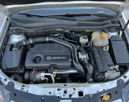 Серый Опель Астра, объемом двигателя 1.7 л и пробегом 300 тыс. км за 4000 $, фото 11 на Automoto.ua