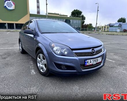 Серый Опель Астра, объемом двигателя 1.6 л и пробегом 214 тыс. км за 4600 $, фото 1 на Automoto.ua