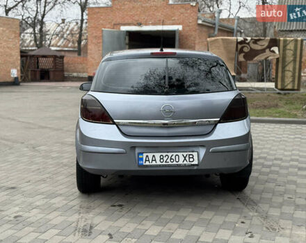 Серый Опель Астра, объемом двигателя 1.36 л и пробегом 215 тыс. км за 4800 $, фото 10 на Automoto.ua