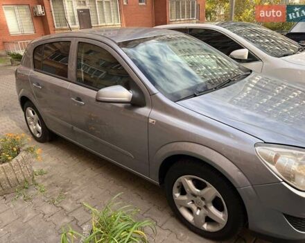 Опель Астра 2007 у Одесі на Automoto.ua Сірий Опель Астра, об'ємом двигуна 1.6 л та пробігом 257 тис. км за 3999 $, фото 1 на Automoto.ua