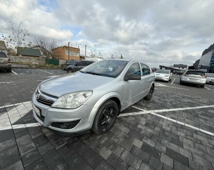 Серый Опель Астра, объемом двигателя 1.6 л и пробегом 315 тыс. км за 3900 $, фото 1 на Automoto.ua