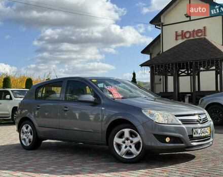 Серый Опель Астра, объемом двигателя 1.6 л и пробегом 180 тыс. км за 6750 $, фото 143 на Automoto.ua