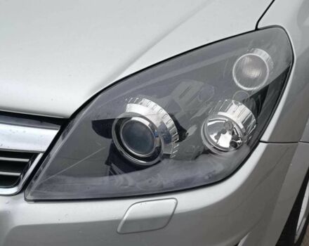 Серый Опель Астра, объемом двигателя 1.6 л и пробегом 255 тыс. км за 6490 $, фото 2 на Automoto.ua