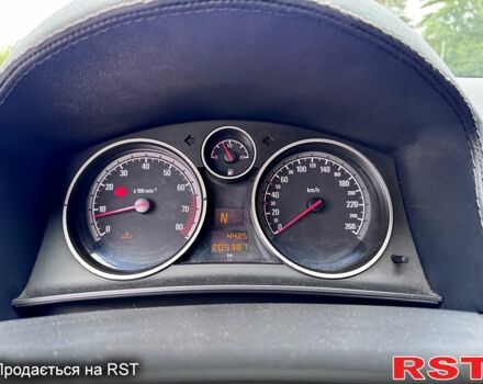 Серый Опель Астра, объемом двигателя 1.6 л и пробегом 214 тыс. км за 4600 $, фото 4 на Automoto.ua