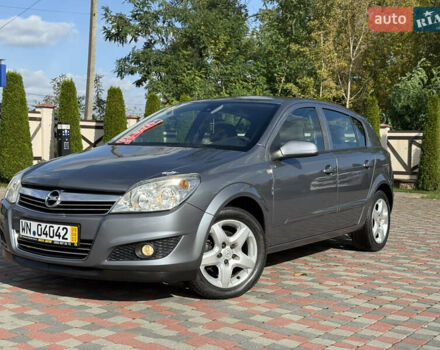 Серый Опель Астра, объемом двигателя 1.6 л и пробегом 180 тыс. км за 6750 $, фото 135 на Automoto.ua