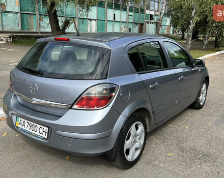 Серый Опель Астра, объемом двигателя 1.6 л и пробегом 255 тыс. км за 5400 $, фото 7 на Automoto.ua