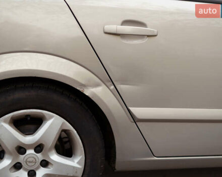 Сірий Опель Астра, об'ємом двигуна 1.6 л та пробігом 252 тис. км за 5400 $, фото 7 на Automoto.ua