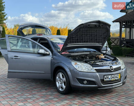 Серый Опель Астра, объемом двигателя 1.6 л и пробегом 180 тыс. км за 6750 $, фото 124 на Automoto.ua
