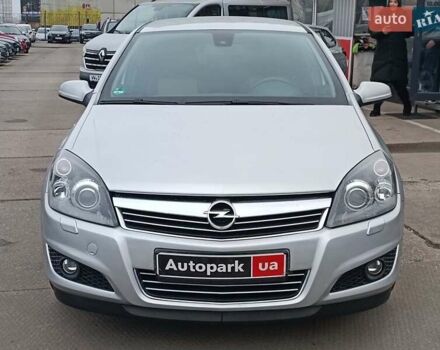Серый Опель Астра, объемом двигателя 1.6 л и пробегом 255 тыс. км за 6490 $, фото 1 на Automoto.ua